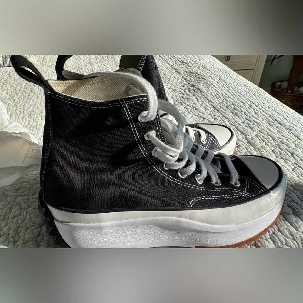 Chuck Taylor® All Star® Run Star Hike High Top Platform Sneaker (Unisex) - Picture 6 of 15